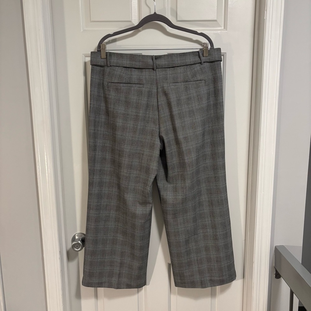 LOFT Wide Leg Houndstooth Pants - Picture 4 of 6